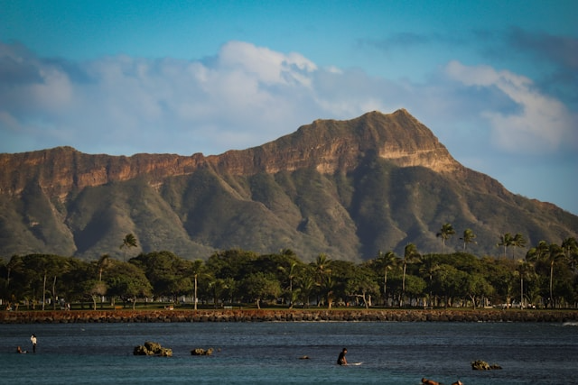 About Diamond Head