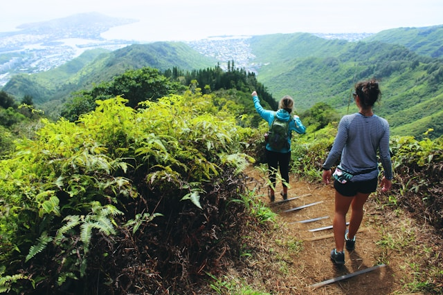 About The Diamond Head Trail