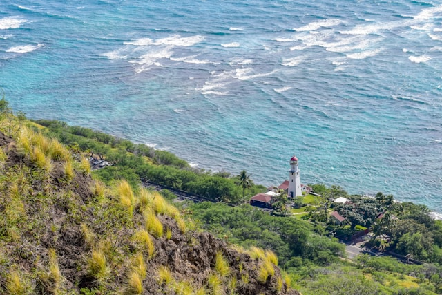 What To Expect On The Diamond Head Trail